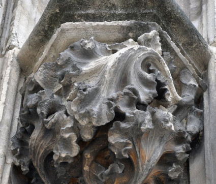 Ornament Kathedrale Saint-Maurice, Vienne, Frankreich. Public Domain, Quelle: Wikimedia Commons