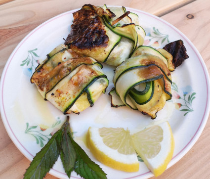 Feta-Zucchini-Päckchen vom Grill