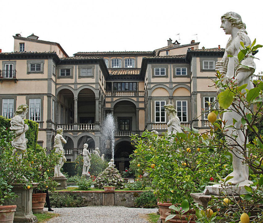 Garten des Palazzo Pfanner in Lucca